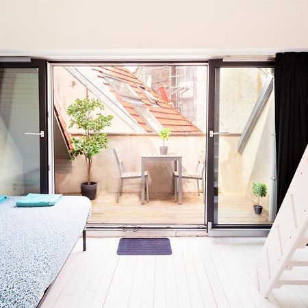 Beautiful Terrace Apartment In The Heart Of Антверпен Екстериор снимка