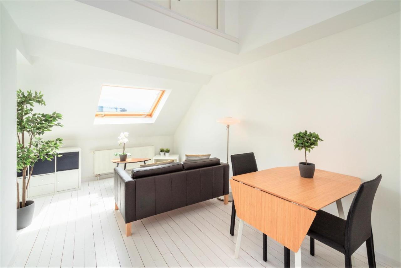 Beautiful Terrace Apartment In The Heart Of Антверпен Екстериор снимка